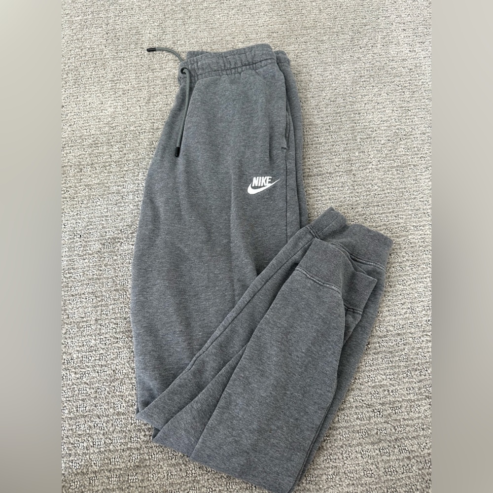 SOLD Nike Jogger Sweatpants (multiple colors swipe)